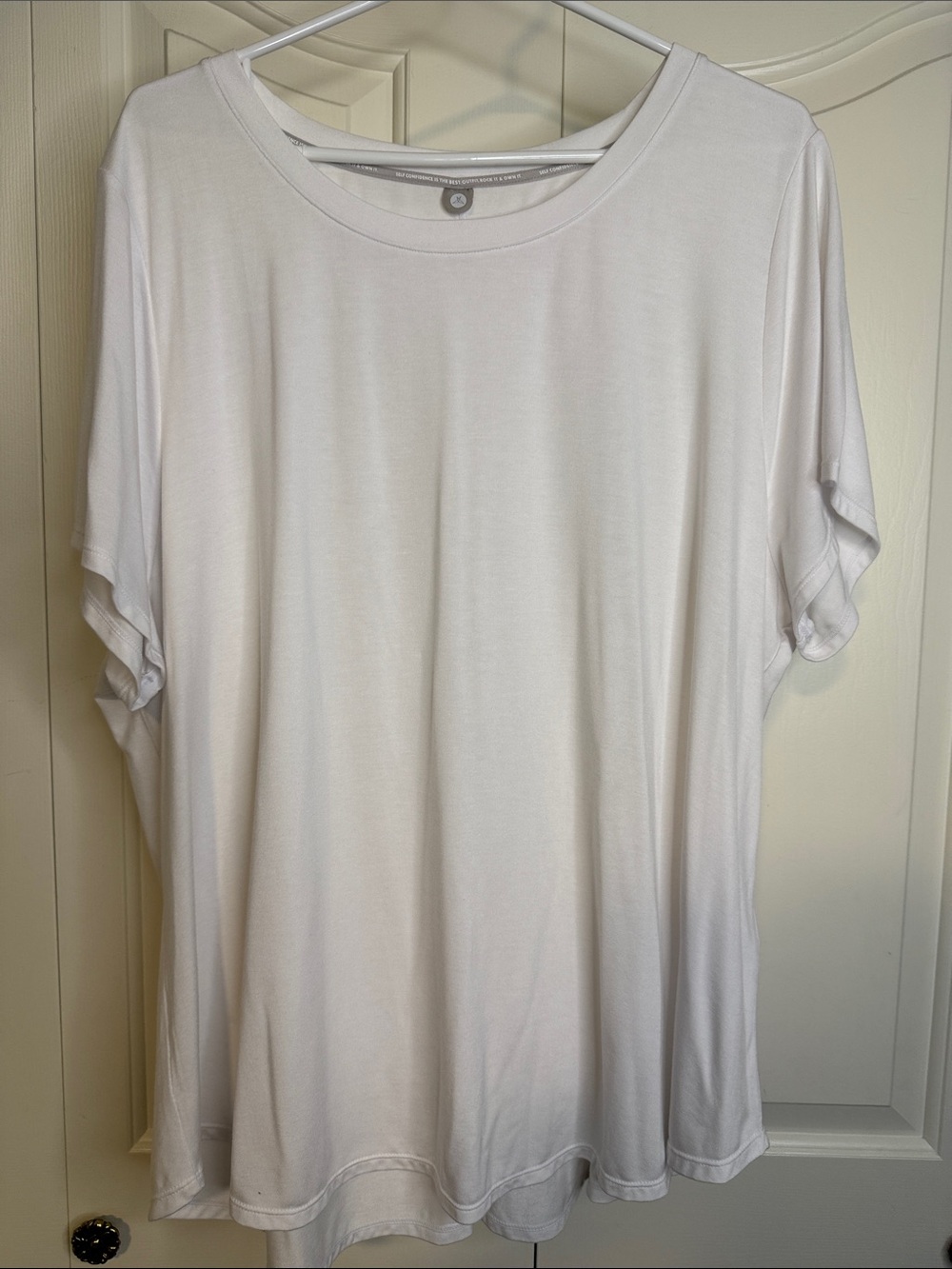 NWOT Sweetlegs T